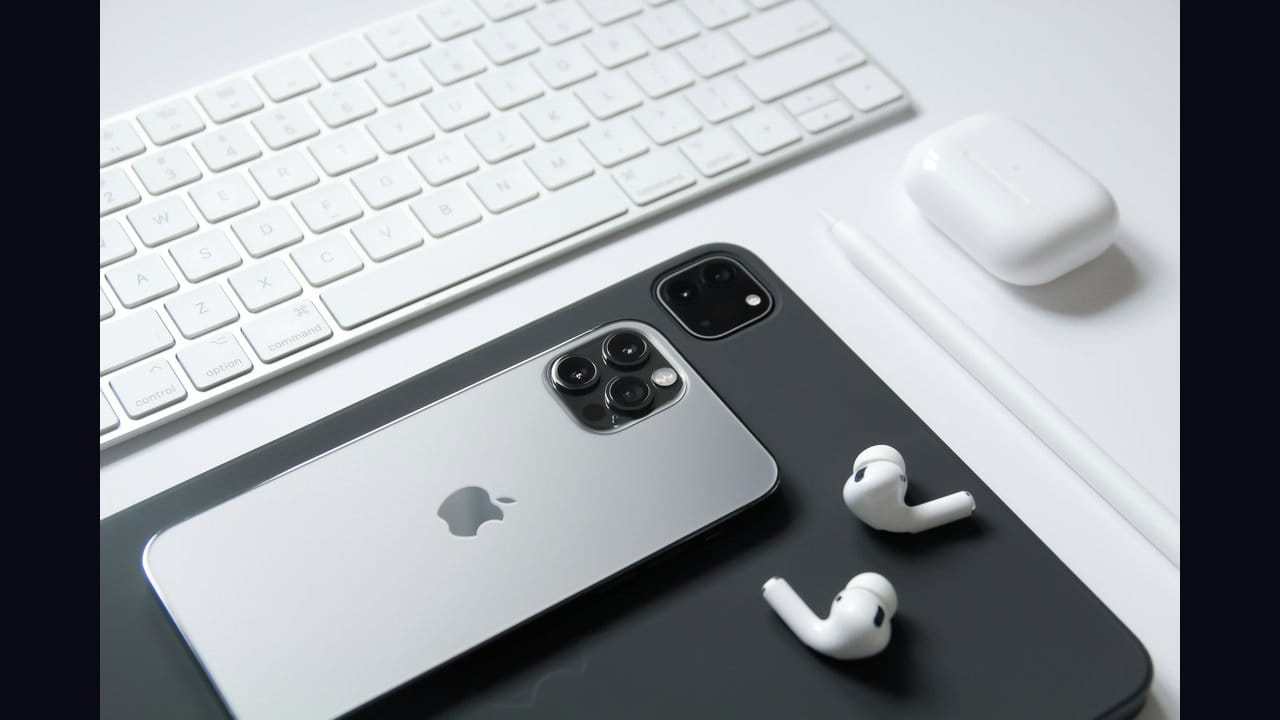 A new way to express yourself: Gemini can now create music